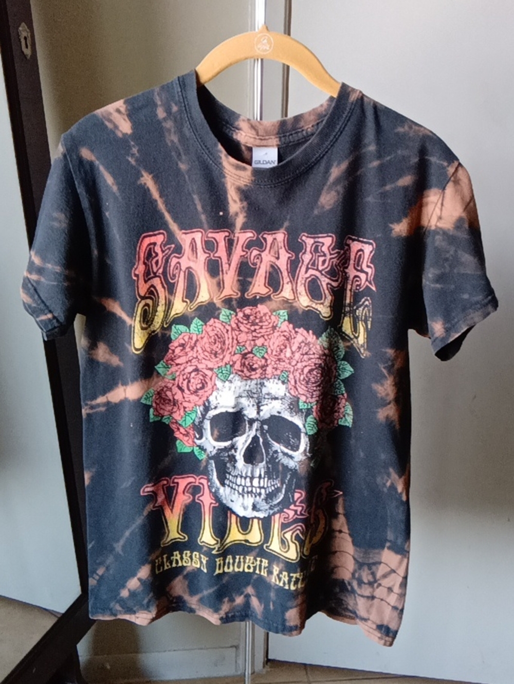 Gildan Black and Brown Tie-Dye Skull Tee with Pink Roses